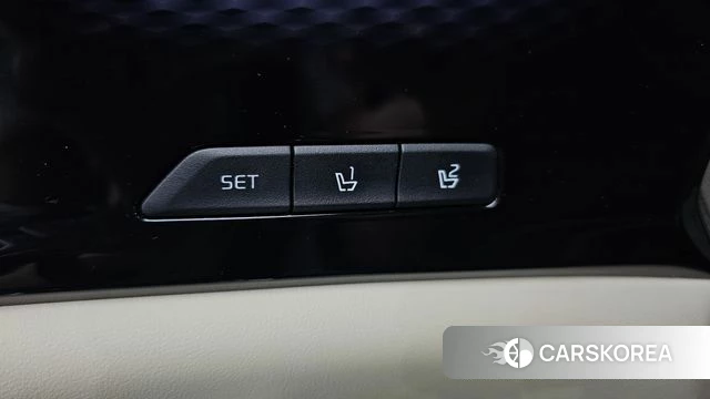 Kia Carnival 4th generation 2022 Белый из Кореи, фото 5