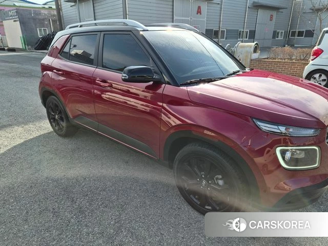 Hyundai Venue 2025 Красный из Кореи, фото 5