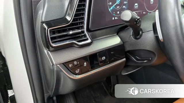 Kia Sportage 5th Generation 2022 Белый из Кореи, фото 5