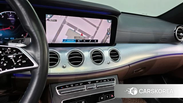 Mercedes-Benz E-Class W213 2021 Серебристо-серый из Кореи, фото 5