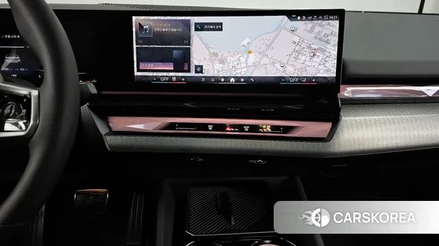 BMW 5 Series (G60) 2025 Белый из Кореи, фото 5