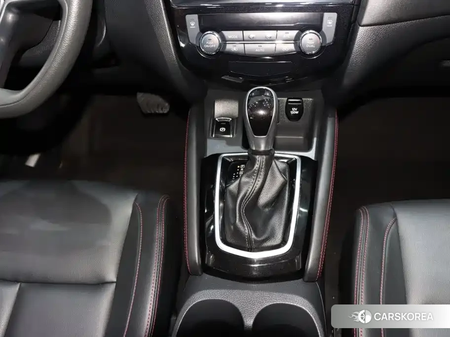 Nissan Qashqai 2024 Белый из Китая, фото 5