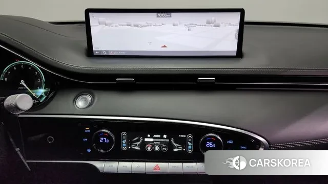 Genesis GV70 2023 Белый из Кореи, фото 5