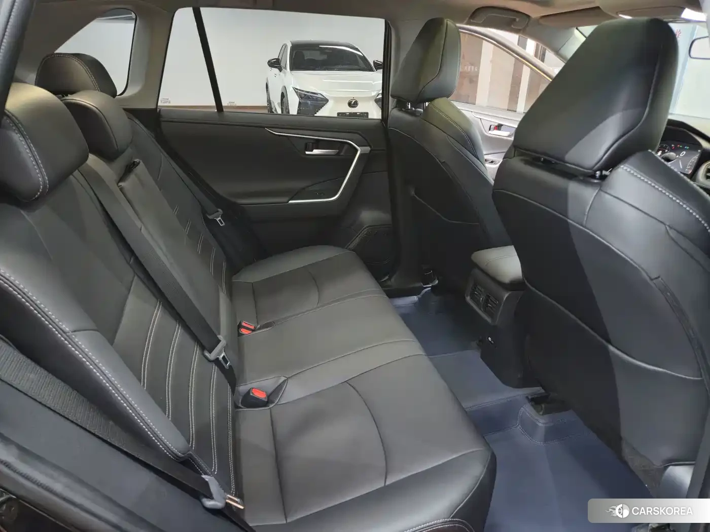Toyota Wildlander 2024 Черный из Китая, фото 5
