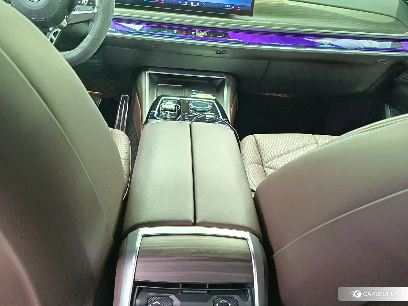 BMW 7 series 2025 Черный из Китая, фото 5