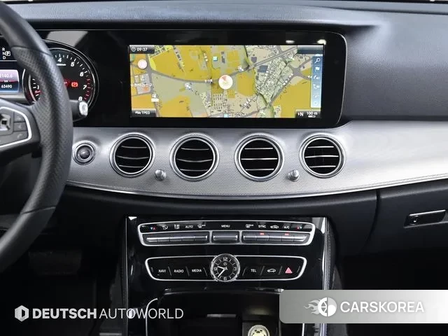 Mercedes-Benz E-Class W213 2018 Белый из Кореи, фото 5