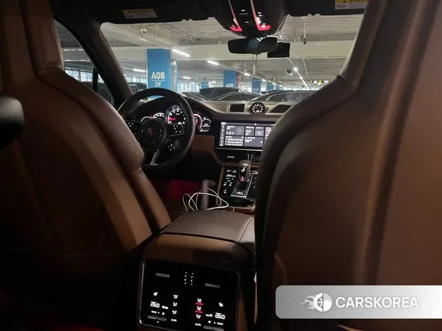 Porsche Cayenne (PO536) 2019 Черный из Кореи, фото 5