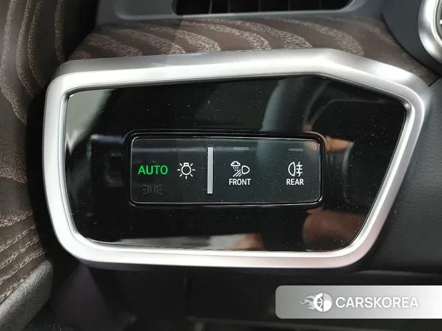 Audi A6 (C8) 2022 Белый из Кореи, фото 5