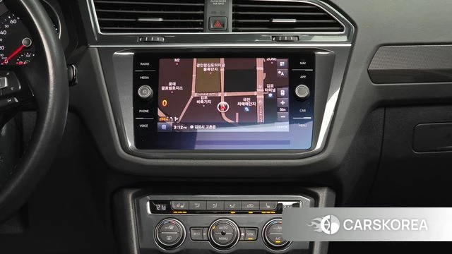 Volkswagen Tiguan second Generation 2020 Белый из Кореи, фото 5