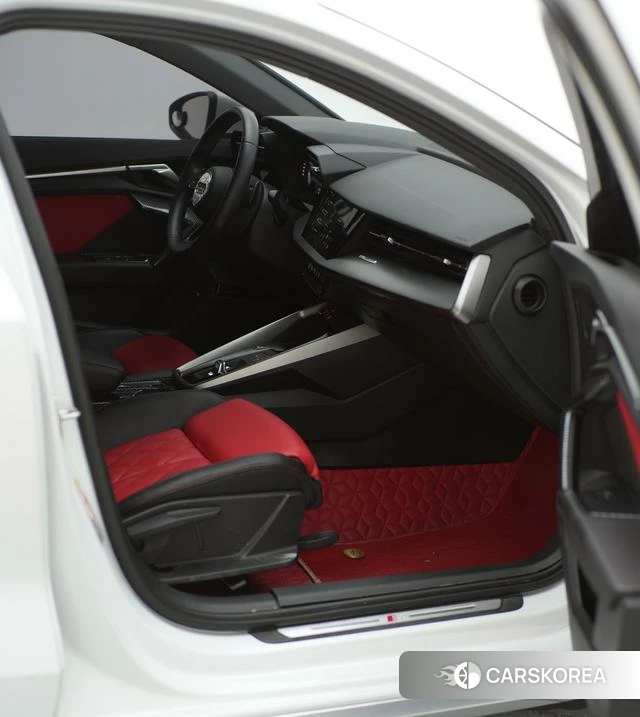 Audi A3 2022 Белый из Китая, фото 5