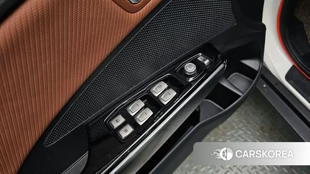 Ssangyong Tivoli Armor 2018 Белый из Кореи, фото 5