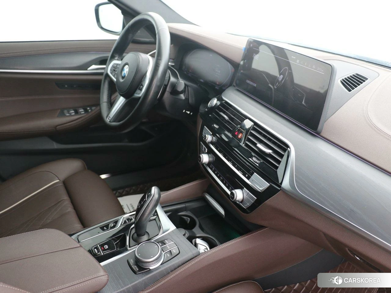 BMW 5 series 2021 Белый из Китая, фото 5