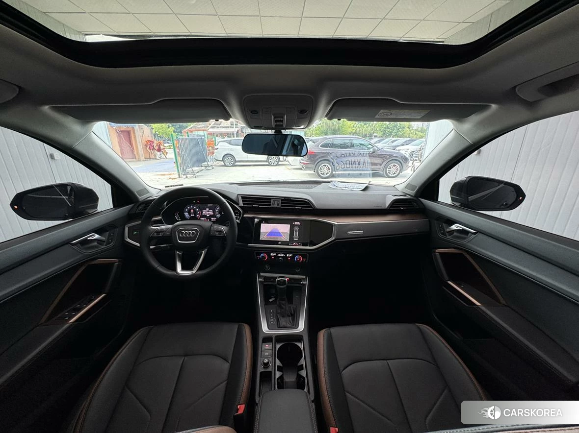 Audi Q3 2020 Темно-серый из Китая, фото 5