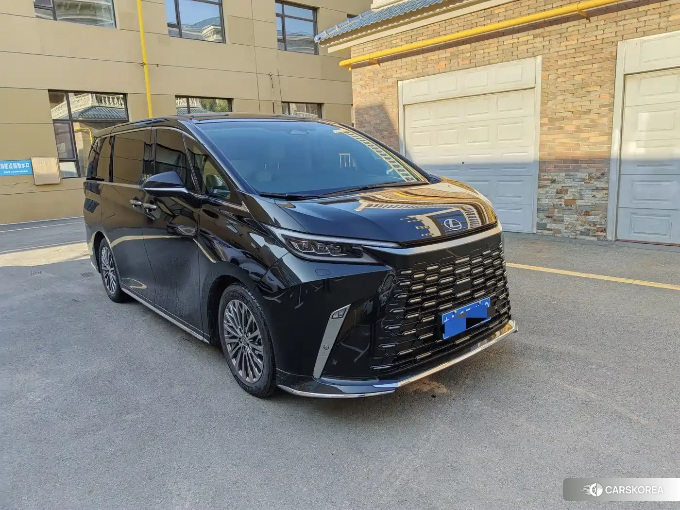 Lexus LM 2026 Черный из Китая, фото 5