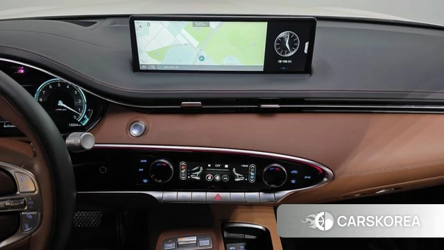 Genesis GV70 2023 Белый из Кореи, фото 5