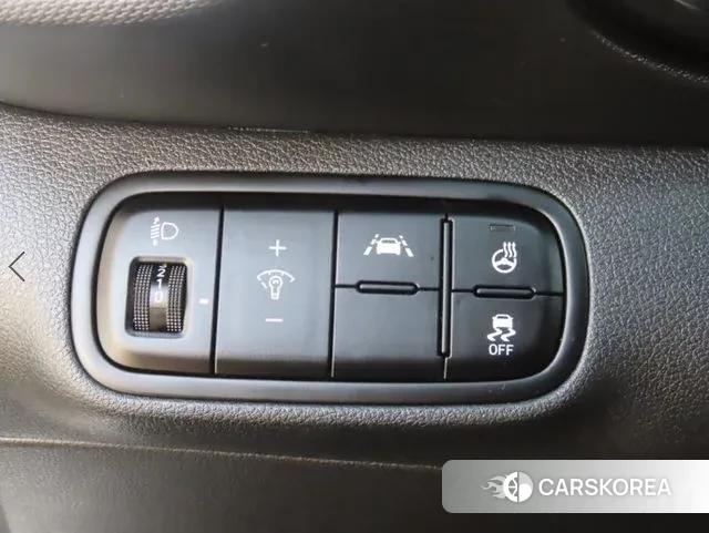 Hyundai Venue 2021 Серый из Кореи, фото 5