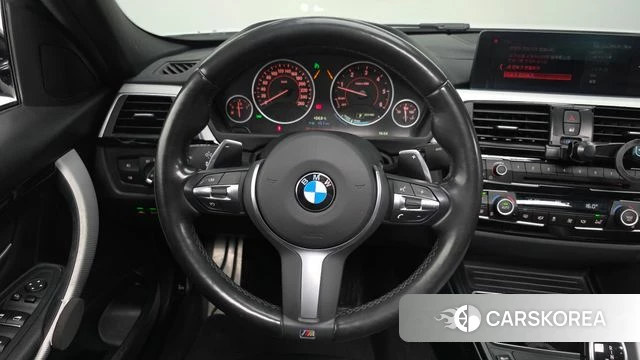 BMW 3 Series (F30) 2018 Белый из Кореи, фото 5