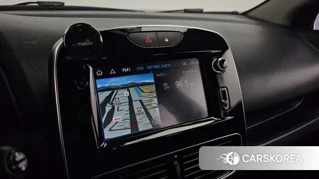 Renault Korea (Samsung) Clio 2018 Красный из Кореи, фото 5
