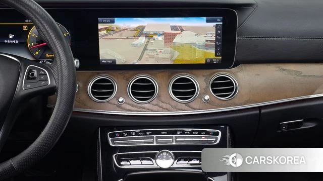 Mercedes-Benz E-Class W213 2018 Черный из Кореи, фото 5