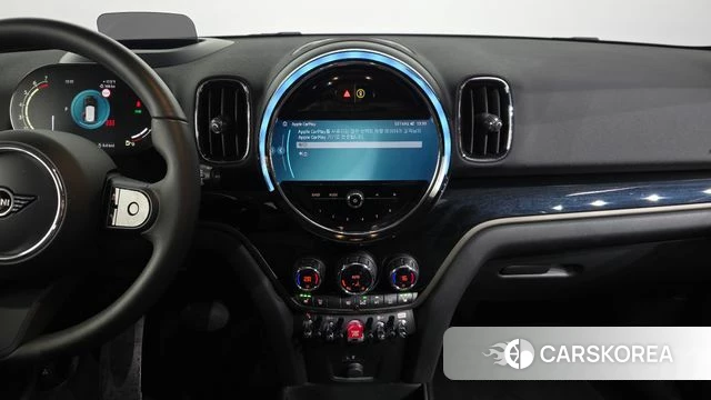 Mini Cooper Countryman 2023 Черный из Кореи, фото 5