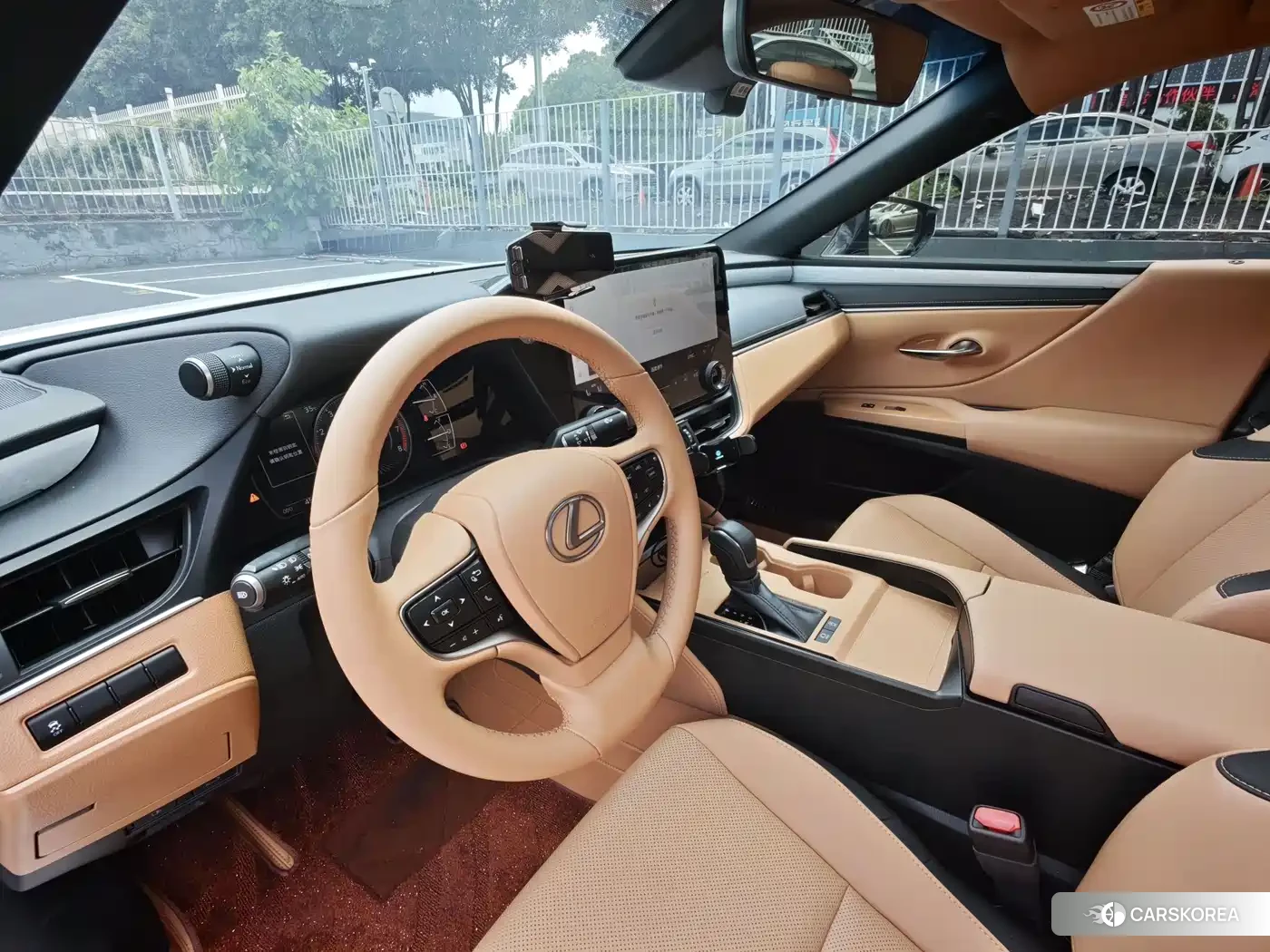 Lexus ES 2026 Белый из Китая, фото 5