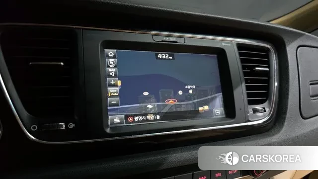 Kia The New Carnival 2018 Белый из Кореи, фото 5