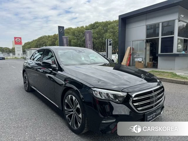 Mercedes-Benz E-class PHEV 2024 Черный из Китая, фото 5