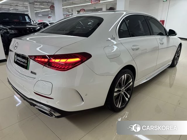 Mercedes-Benz C-class PHEV 2024 Белый из Китая, фото 5