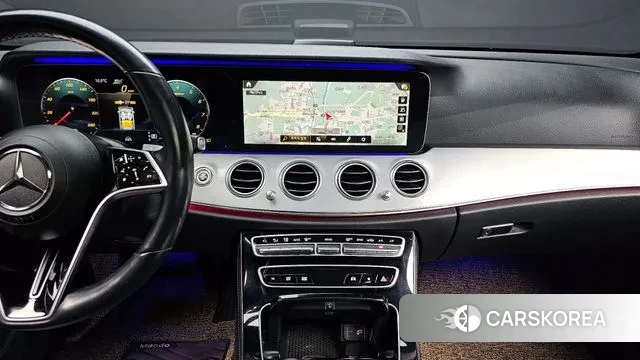 Mercedes-Benz E-Class W213 2021 Белый из Кореи, фото 5