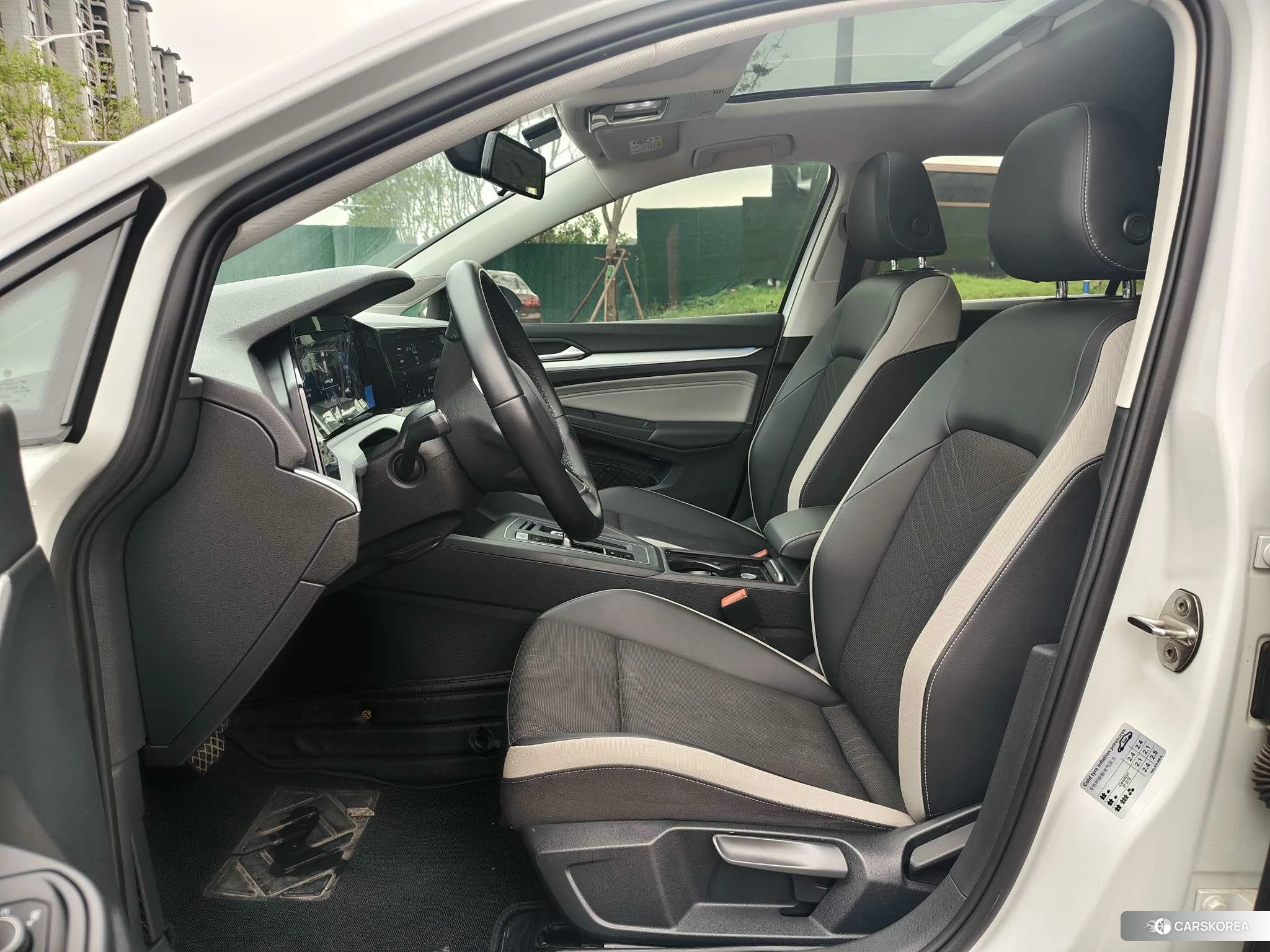 Volkswagen Golf 2020 Белый из Китая, фото 5