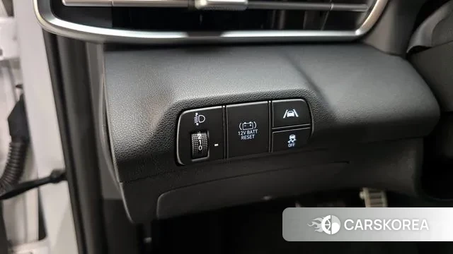 Hyundai Avante Hybrid (CN7) 2021 Белый из Кореи, фото 5