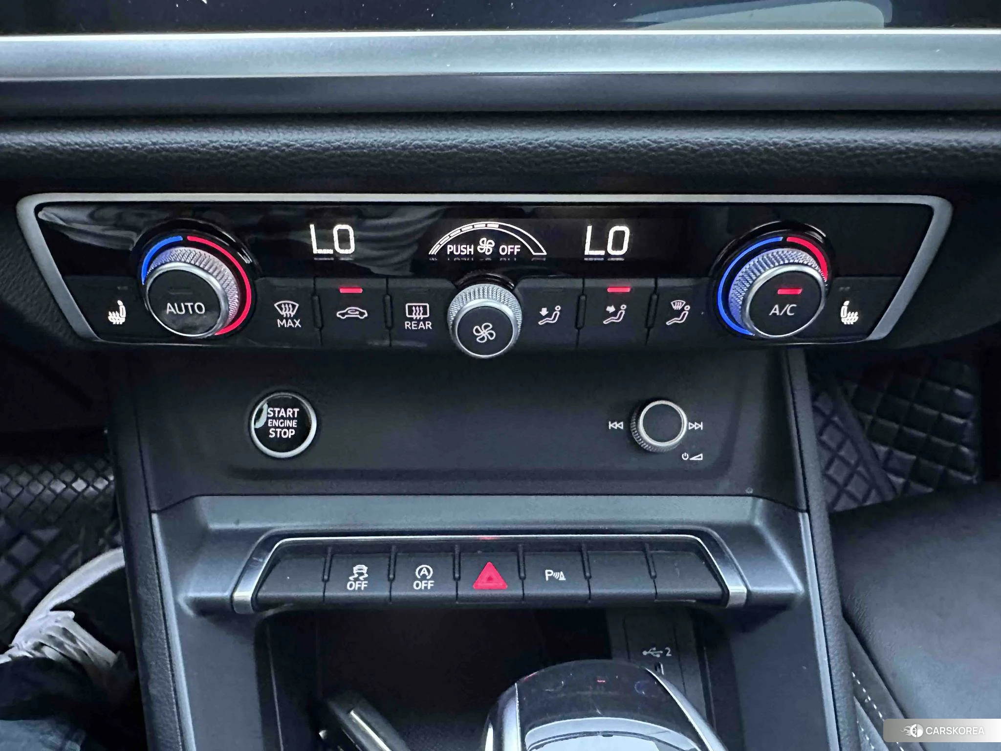 Audi Q3 Sportback 2020 Темно-серый из Китая, фото 5