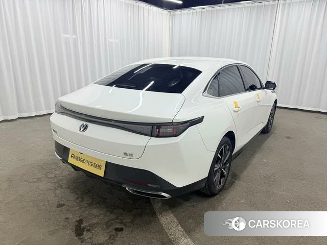 Chang'an Yidong 2025 Белый из Китая, фото 5