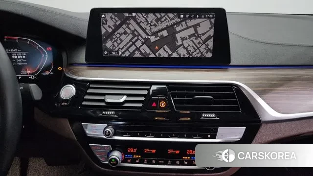 BMW 5 Series (G30) 2020 Синий из Кореи, фото 5