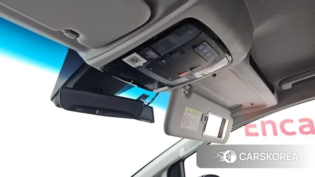 Hyundai Staria 2022 Серебряный из Кореи, фото 5