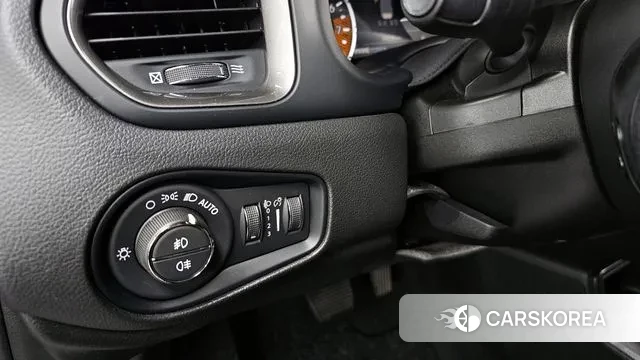 Jeep Renegade 2022 Черный из Кореи, фото 5