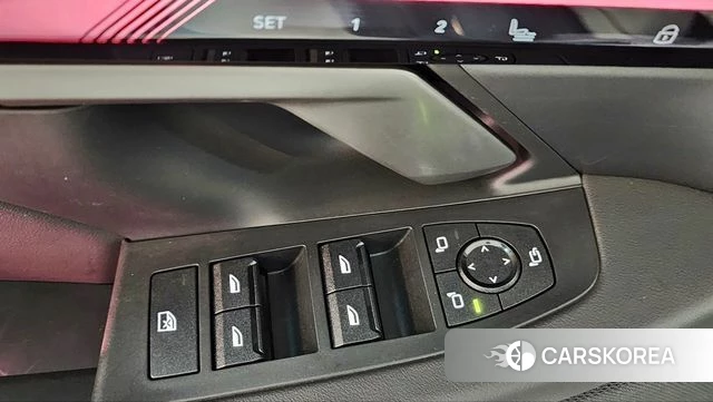 BMW 5 Series (G60) 2025 Темно-зеленый из Кореи, фото 5