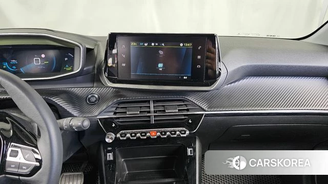 Peugeot e-208 second Generation 2022 Синий из Кореи, фото 5