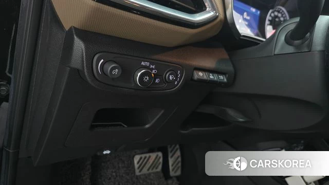 Chevrolet (GM Daewoo) Trailblazer 2022 Черный из Кореи, фото 5