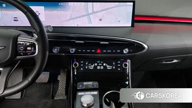 Genesis GV70 2024 Белый из Кореи, фото 5