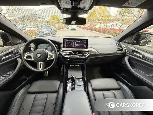 BMW X4 2023 Темно-серый из Китая, фото 5