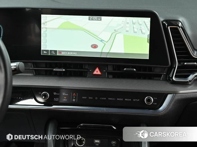 Kia Sportage 5th Generation Hybrid 2022 Белый из Кореи, фото 5