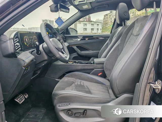 Volkswagen Tiguan L 2026 Черный из Китая, фото 5