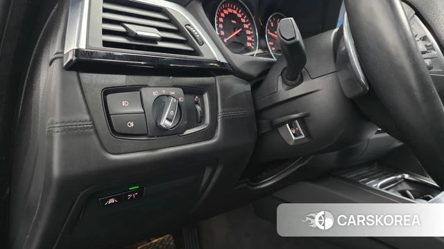 BMW 4 Series (F32) 2018 Белый из Кореи, фото 5