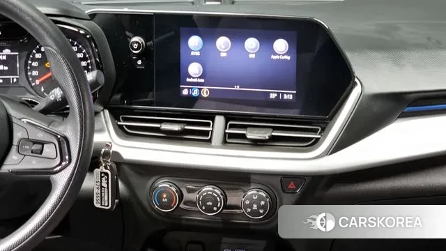 Chevrolet (GM Daewoo) Trax Crossover 2023 Белый из Кореи, фото 5