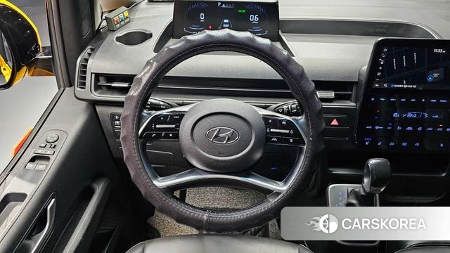 Hyundai Staria 2021 Желтый из Кореи, фото 5