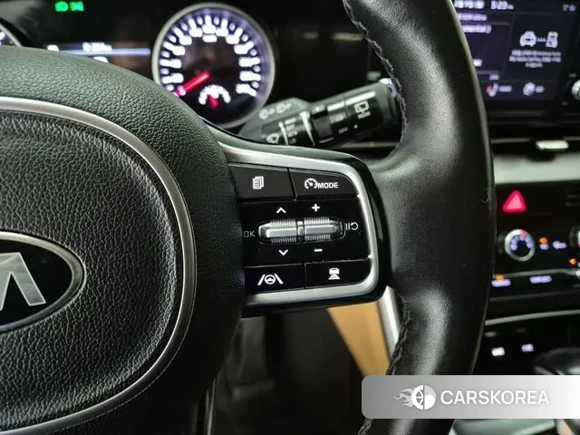 Kia Carnival 4th generation 2020 Серебряный из Кореи, фото 5