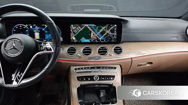 Mercedes-Benz E-Class W213 2021 Белый из Кореи, фото 5