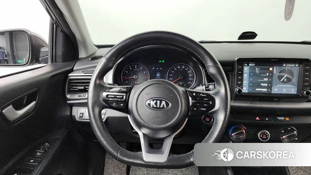 Kia Stonic 2018 Серый из Кореи, фото 5