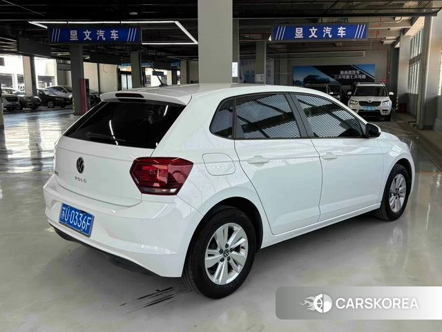 Volkswagen Polo 2023 Белый из Китая, фото 5